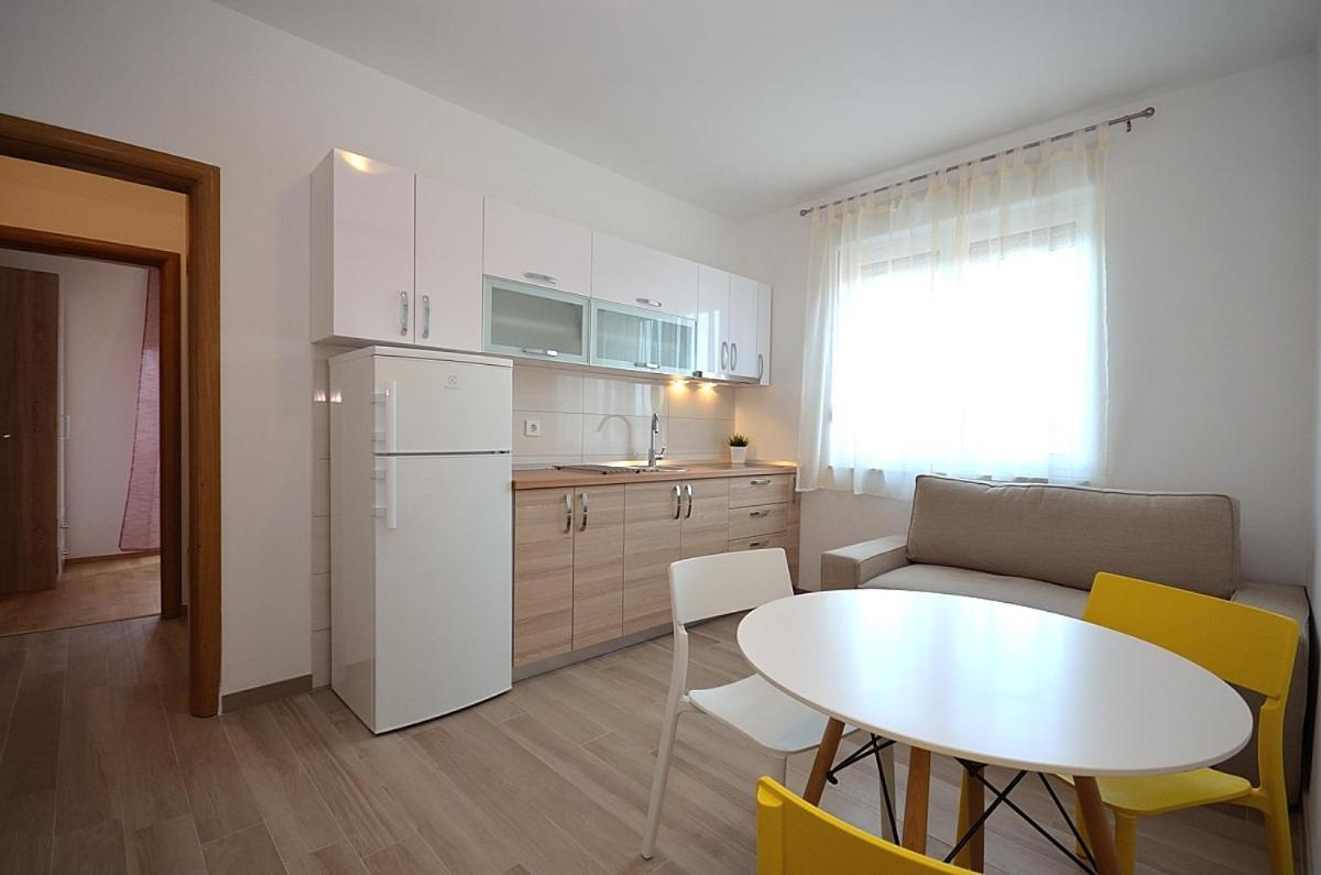 Apartamento Mila Vodice Exterior foto