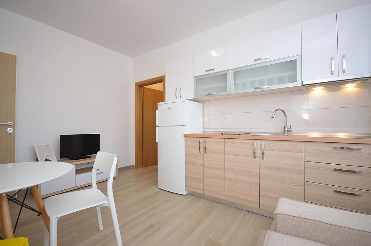 Apartamento Mila Vodice Exterior foto